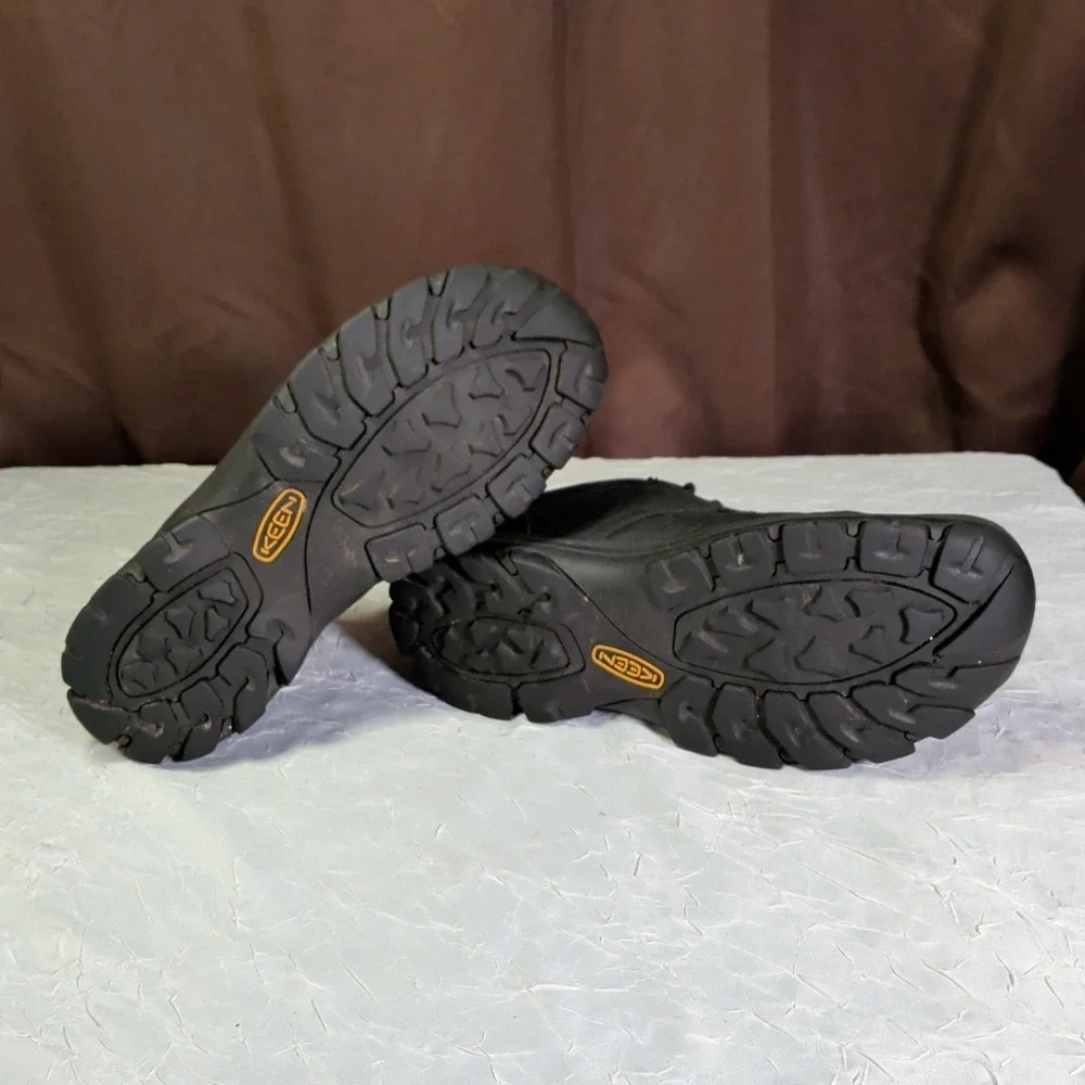 KEEN Oxford Shoes Mens Size 11 Black Leather Bump Toe Chunky Comfort Gorpcore